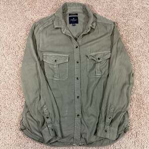 American Eagle Boyfriend Fit Utility Shirt Womens M Olive Green Button Front